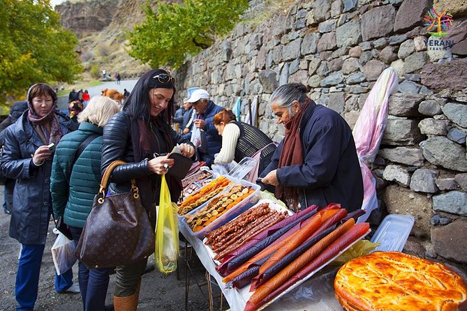 5 Days Armenia Package with Accommodation, Tours and Transfers - Khor Virap, Noravank, Areni Cave, and a second wine stop
