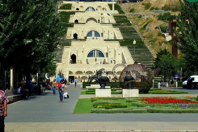 Amazing Yerevan - Republic Square: Yerevan’s grand civic center