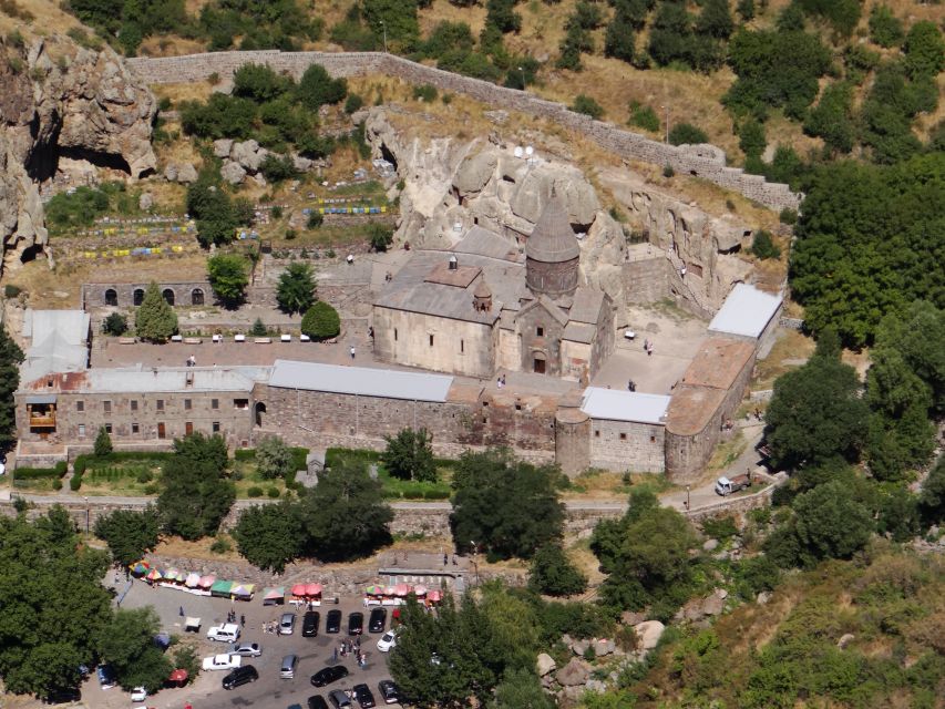 From Yerevan: 4.5-Hour Garni-Geghard Tour - The Ararat viewpoint and a famous Armenian view