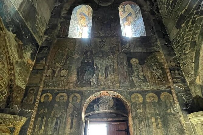 Full Day Guided Tour from Yerevan to Tbilisi with Homemade Lunch - Key things to know before booking