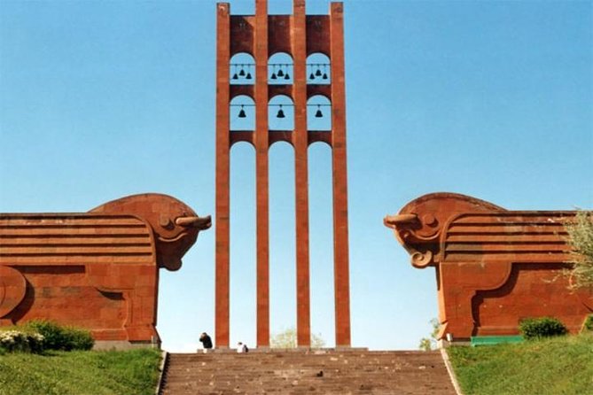 Full day rent car with driver service around Armenia (8-10 hrs) - The Georgian border crossing and what it means