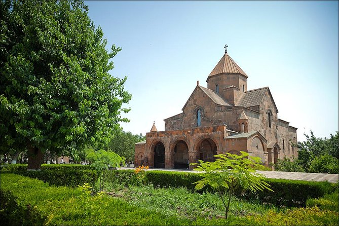 Group Tour: Echmiadzin Cathedral & churches, Zvartnots Temple - Food, timing, and what to bring