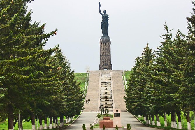 Group Tour: Gyumri (Urban Life museum, Black fortress, old town), Harichavank - Why Gyumri deserves a full day from Yerevan
