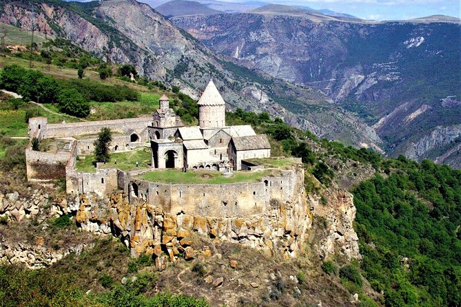 Group Tour: Shaki waterfall, Tatev monastery & ropeway, Hin Areni winery - The guide, language, and group size