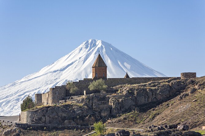 Khor Virap, Noravank Private Tour with Optional Wine Tasting - The guide can shape the whole experience