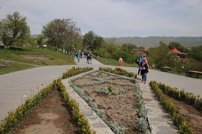 Private 7-8 hour Trip to Garni - Geghard - Lake Sevan - Sevanavank from Yerevan - Who should choose this Armenia day trip?