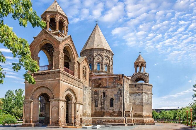 Private Day Trip from Yerevan to UNESCO World Heritage Sites - Zvartnots, a cathedral seen in ruins