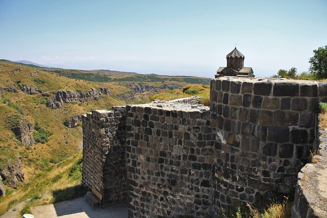 PRIVATE TOUR: Saghmosavank , Alphabet monument, Amberd fortress - Weather, timing, and what to bring