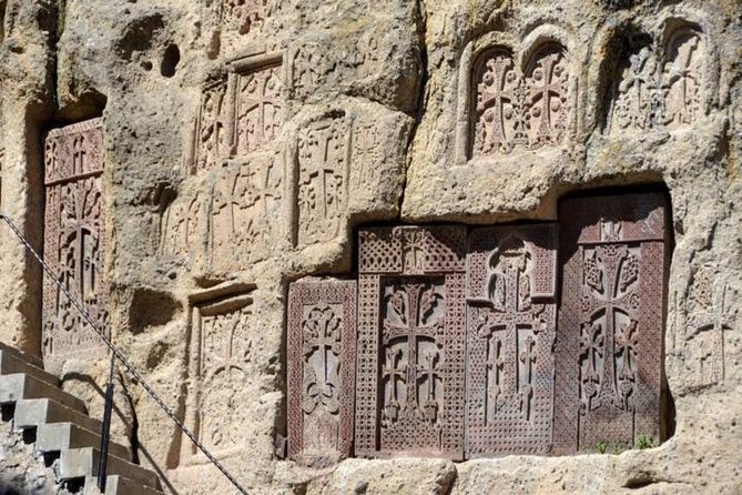 Private tour to Echmiadzin (st Cathedral), Zvartnots, Khor Virap, Garni, Geghard - Khor Virap and the Mount Ararat view