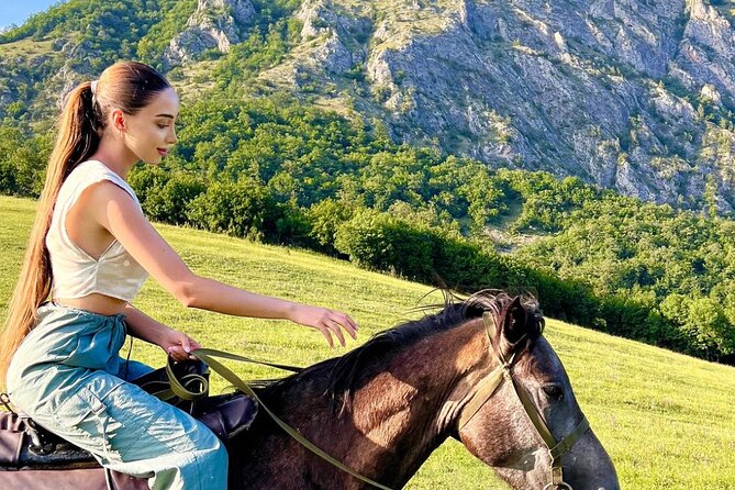 Private tour to Sevan, Dilijan Off-road tour & Horseback riding - Horseback Riding With an Instructor