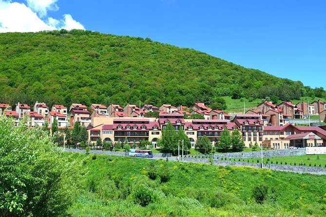 Private Tour: Tsaghkadzor, Ropeway, Kecharis Monastery, Sevan Lake, Sevanavank - Leaving Yerevan for the mountains