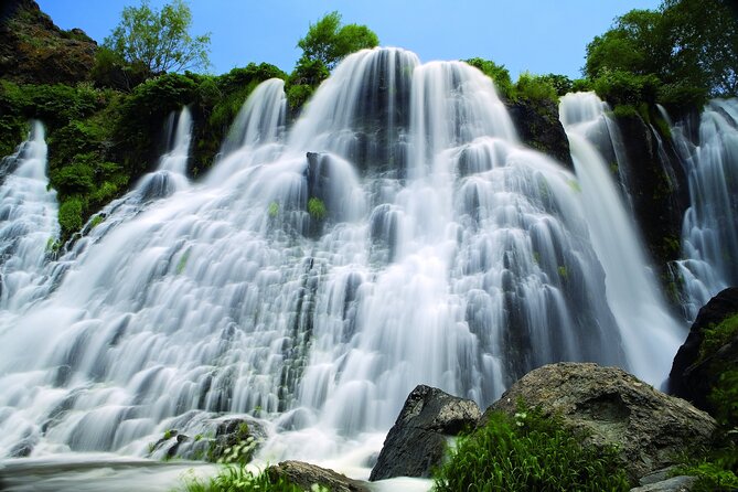 Tatev & Shaki Waterfall Guided Group Tour with Wine Tasting - The ride south from Yerevan