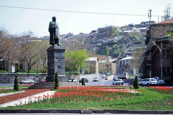 Transfer from Yerevan to Tbilisi - Crossing from Armenia into Georgia