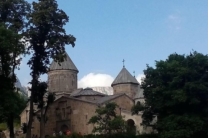 Transfer from Yerevan to Tbilisi with 2 sightseeing stops - Crossing From Armenia Into Georgia
