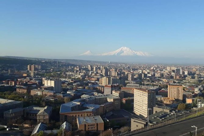 Yerevan city-Zvartnots airport transfer - The car, driver, and ride quality