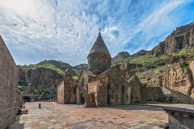 Yerevan: Garni, Geghard, Symphony of Stones & Lavash Baking - Why this six-hour route works from Yerevan